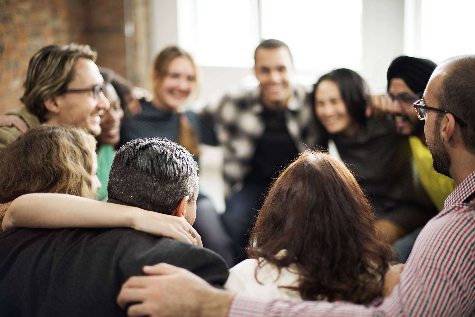 huddle arms around each other optimized